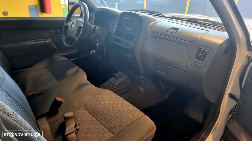 Nissan Pick Up 2.5 TD KC CM - 16