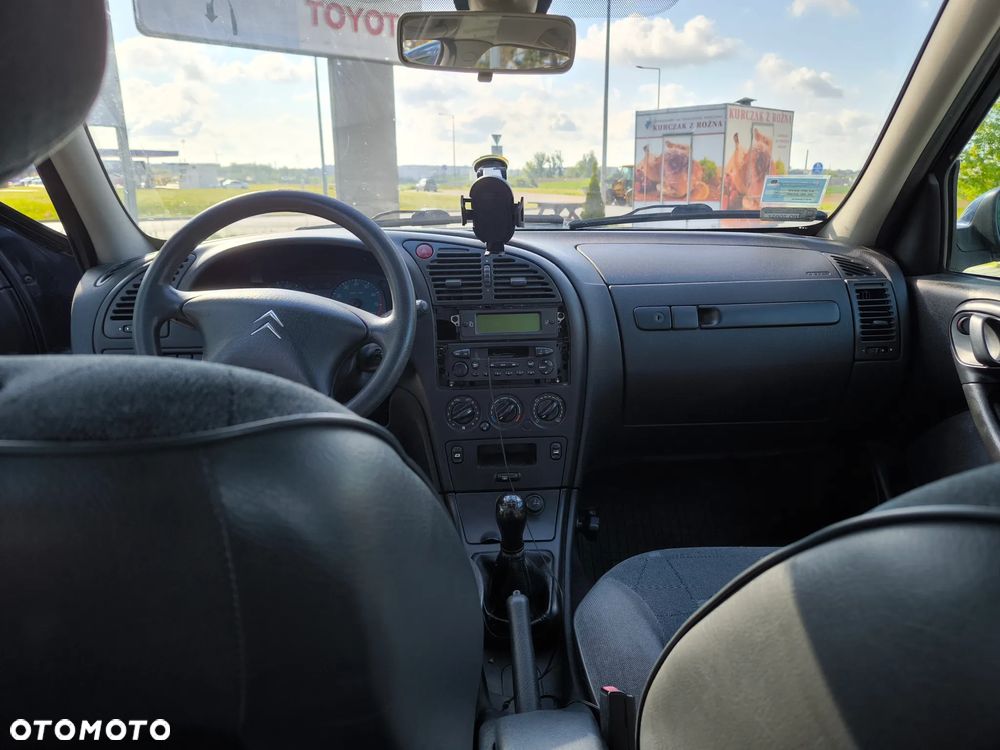 Citroën Xsara 1.6i Exclusive - 19