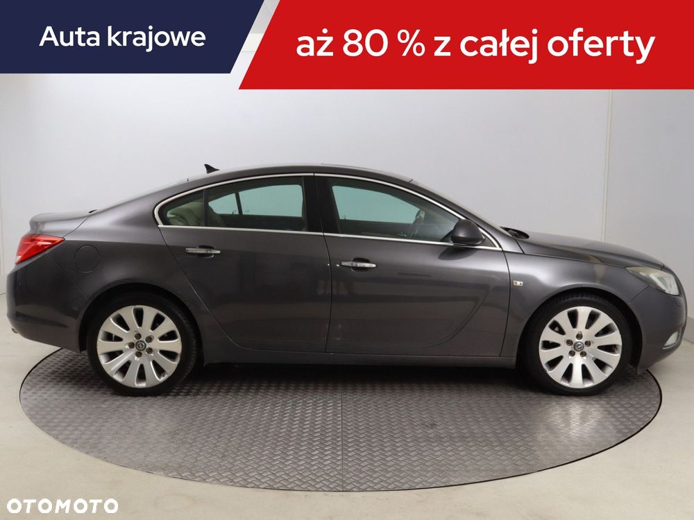 Opel Insignia - 8