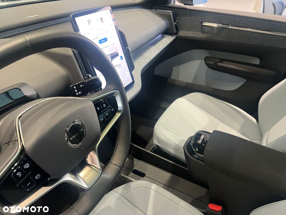 Volvo EX30 Twin Motor Performance AWD Black Edition Ultra - 13