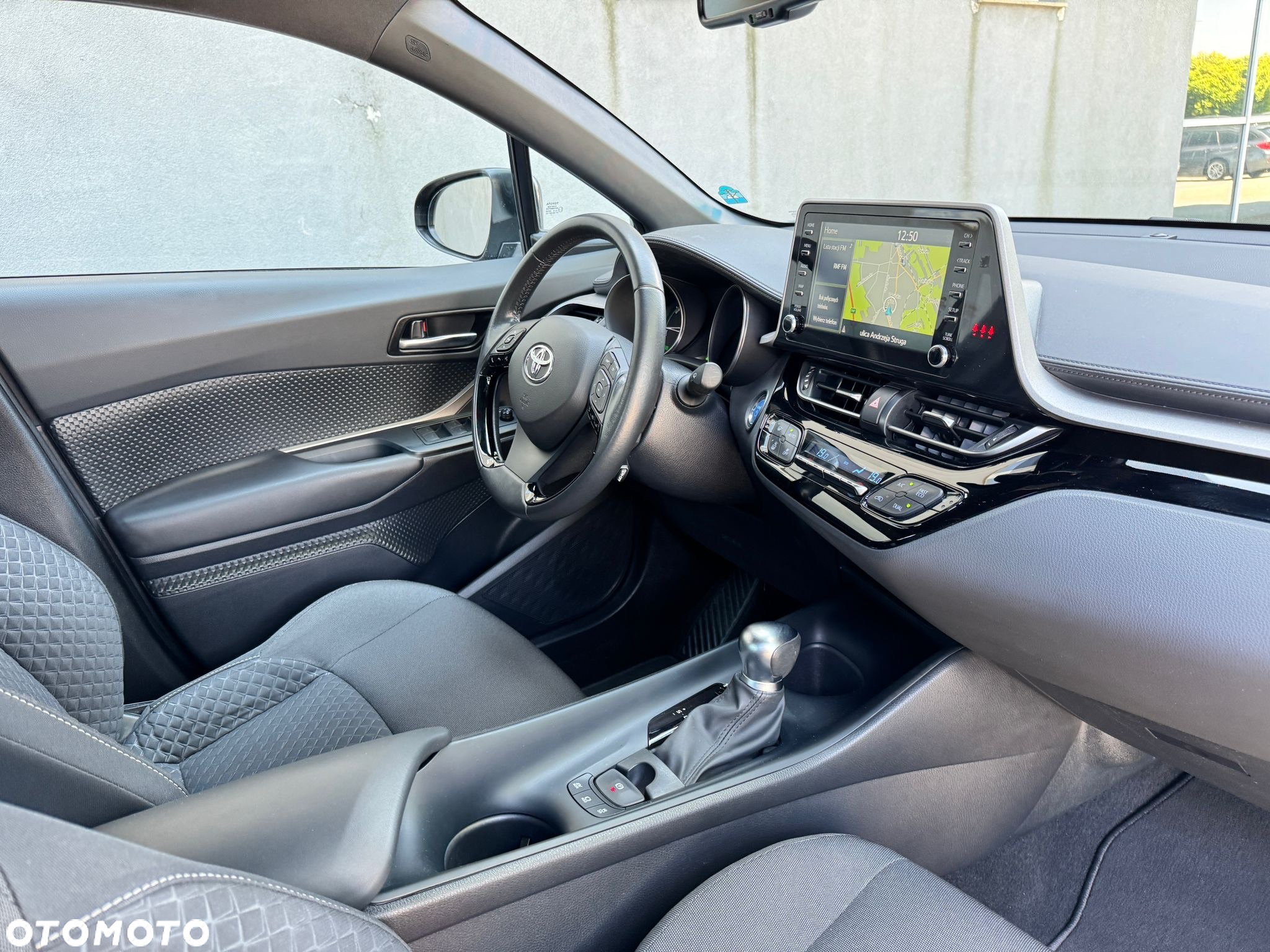 Toyota C-HR 2.0 Hybrid Dynamic Force Executive - 11