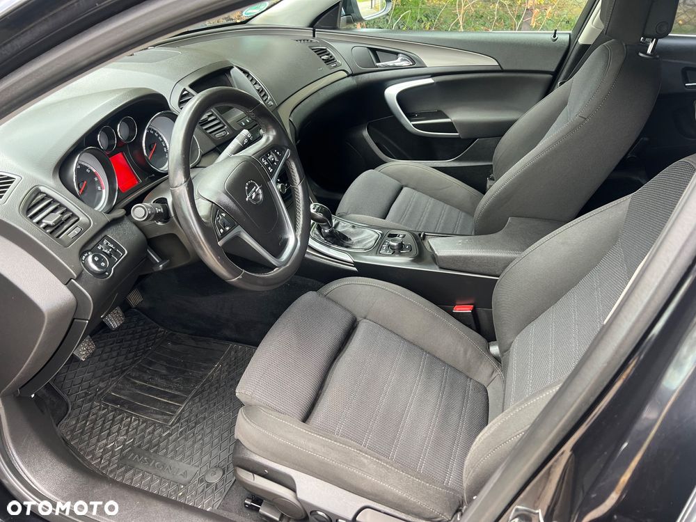 Opel Insignia - 23