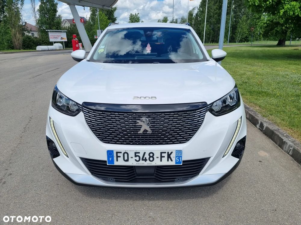 Peugeot 2008 BlueHDi 130 EAT8 Allure Pack - 3