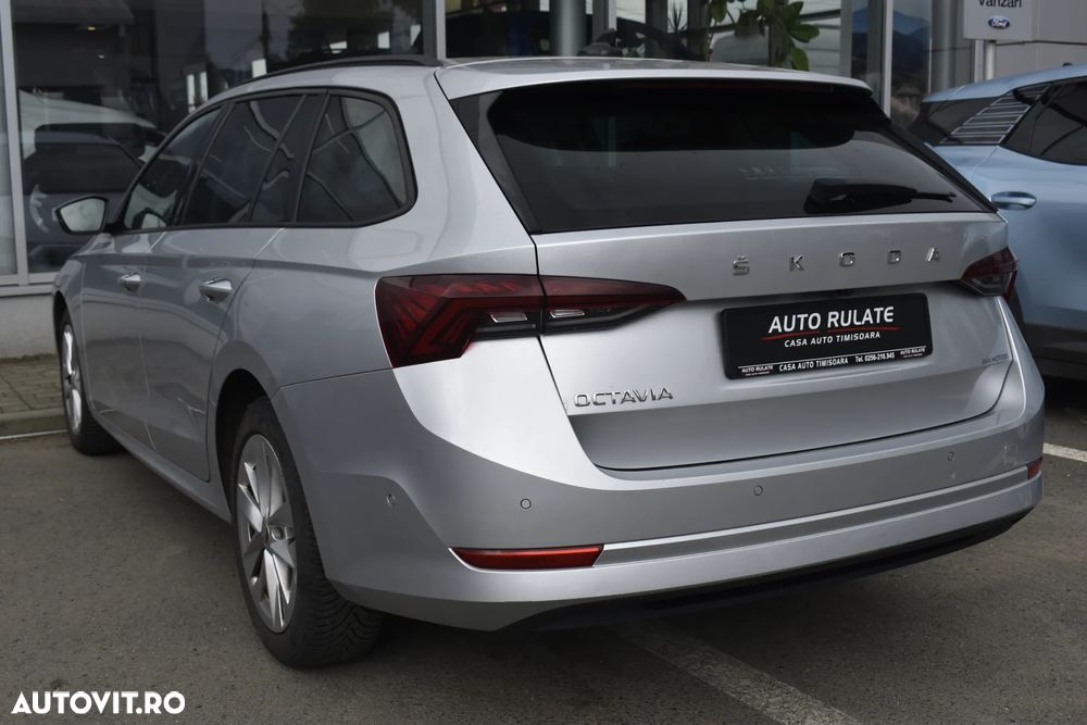 Skoda Octavia Combi 2.0 TDI DSG Style - 4