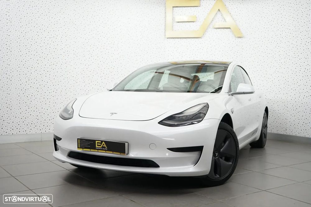 Tesla Model 3 Standard Range Plus RWD - 3