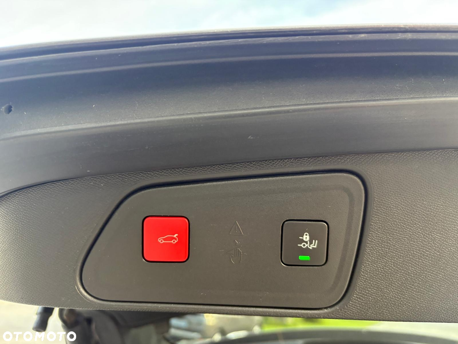 Peugeot 3008 1.2 PureTech Allure S&S - 11