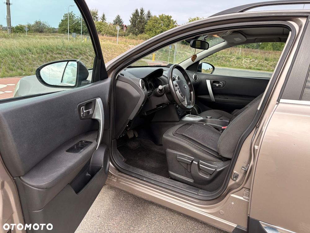 Nissan Qashqai 2.0 4x4 Tekna Premium CVT - 13