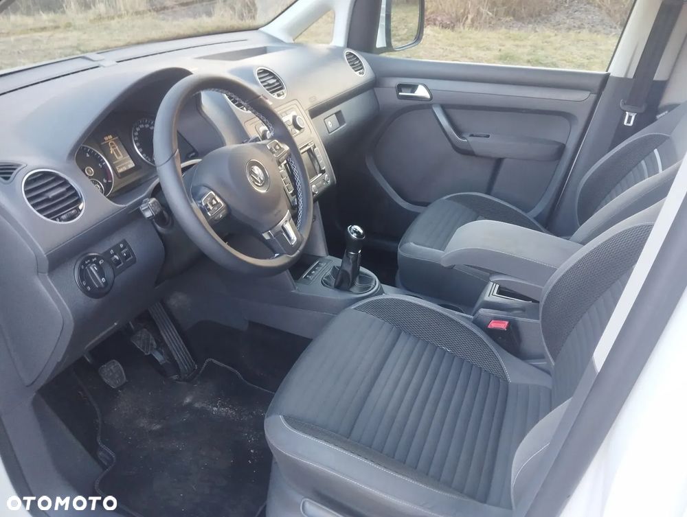 Volkswagen Caddy - 8