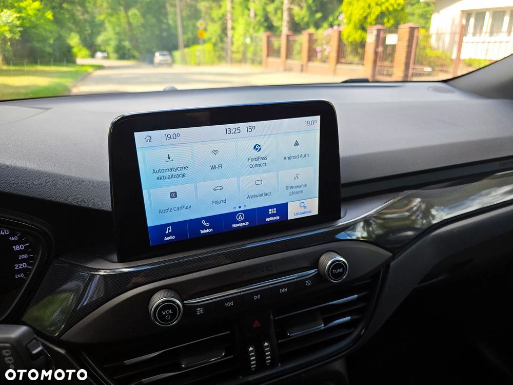 Ford Focus 1.5 EcoBoost ST-Line - 11