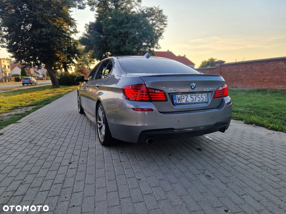 BMW Seria 5 535i xDrive - 7