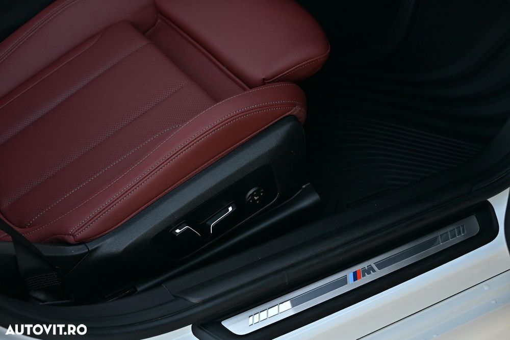 BMW Seria 3 330i xDrive Aut. M Sport - 15