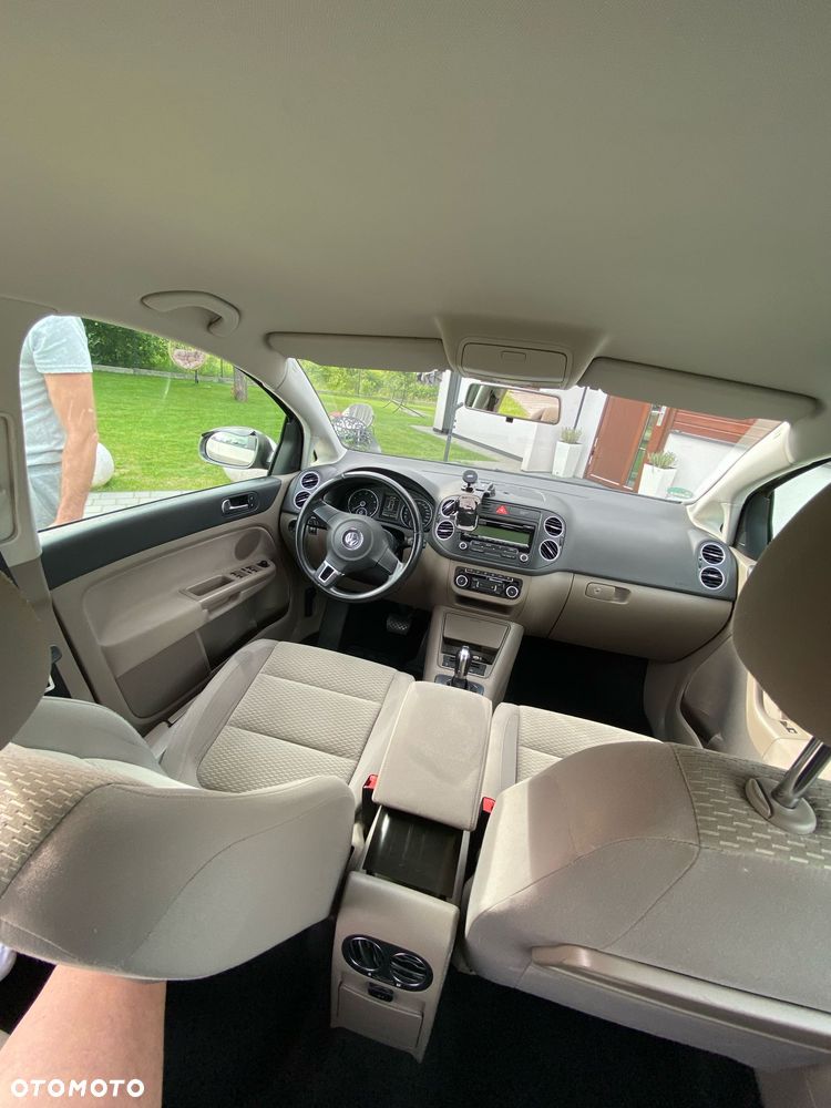 Volkswagen Golf Plus 1.2 TSI Comfortline DSG - 17