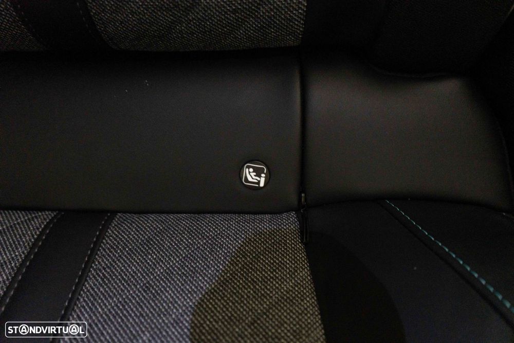 Peugeot 408 1.6 Hybrid Allure e-EAT8 - 10