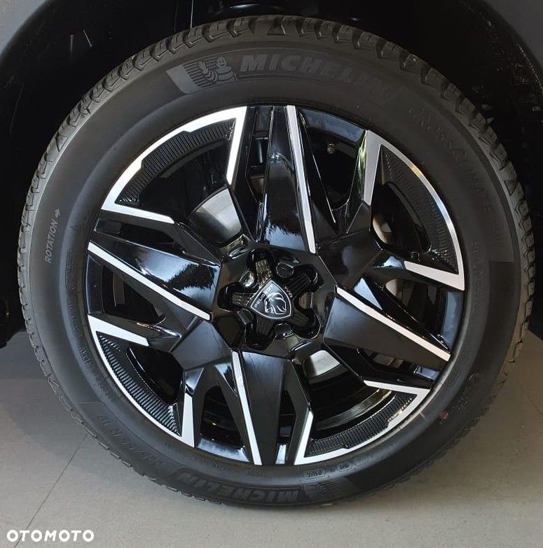 Peugeot 5008 1.2 PureTech mHEV GT Exclusive S&S e-DCS6 - 28