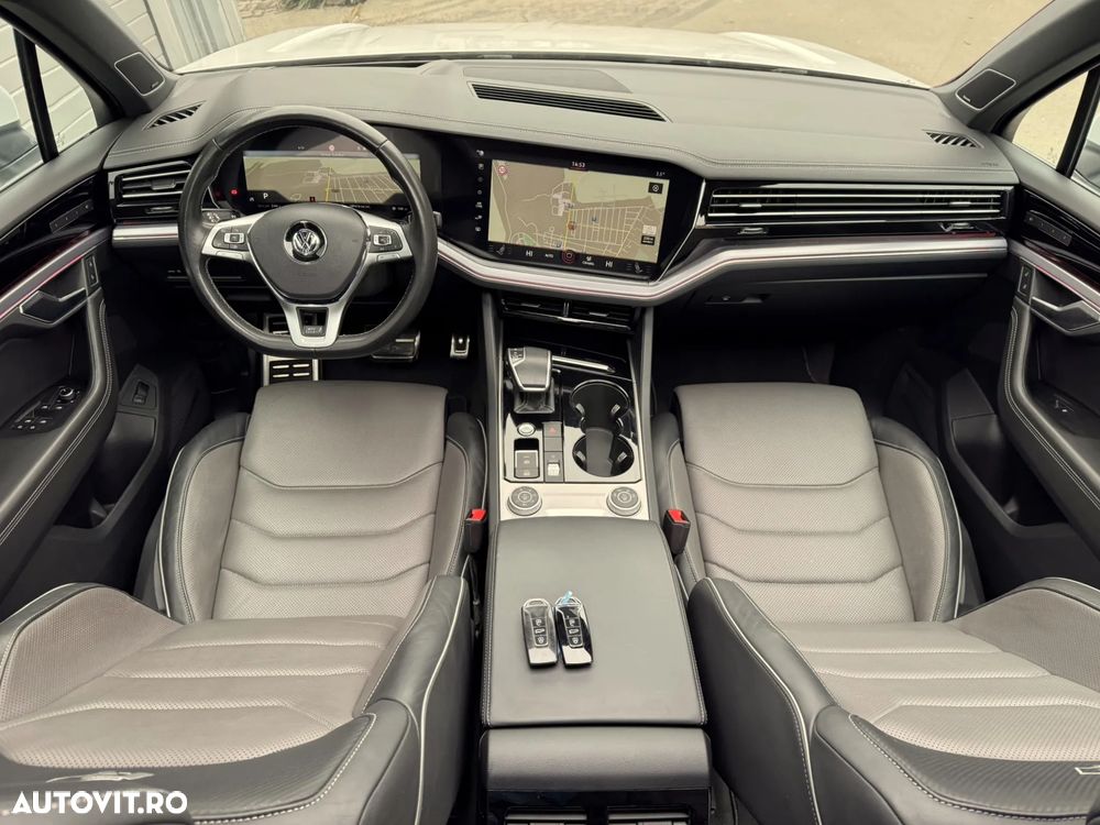 Volkswagen Touareg 3.0 V6 TDI 4Motion DPF Automatik R-Line - 2