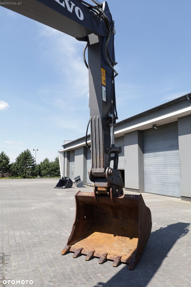 Volvo EC220EL - 12