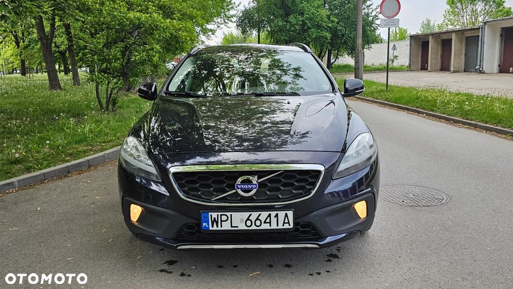 Volvo V40 Cross Country D2 Summum - 2