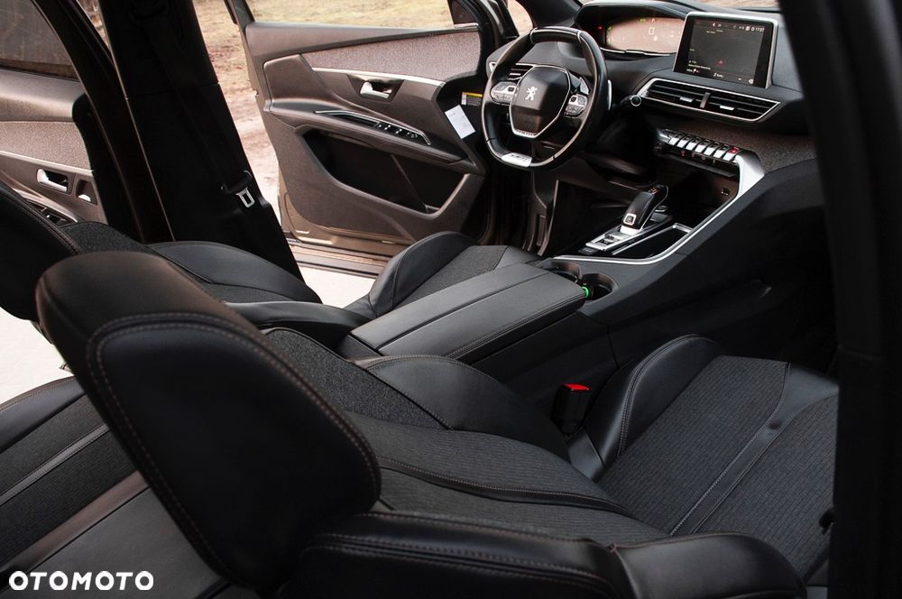 Peugeot 3008 - 25