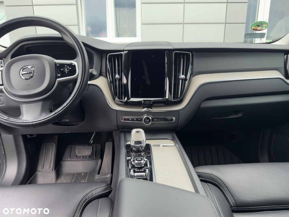 Volvo XC 60 B5 D AWD Inscription - 7