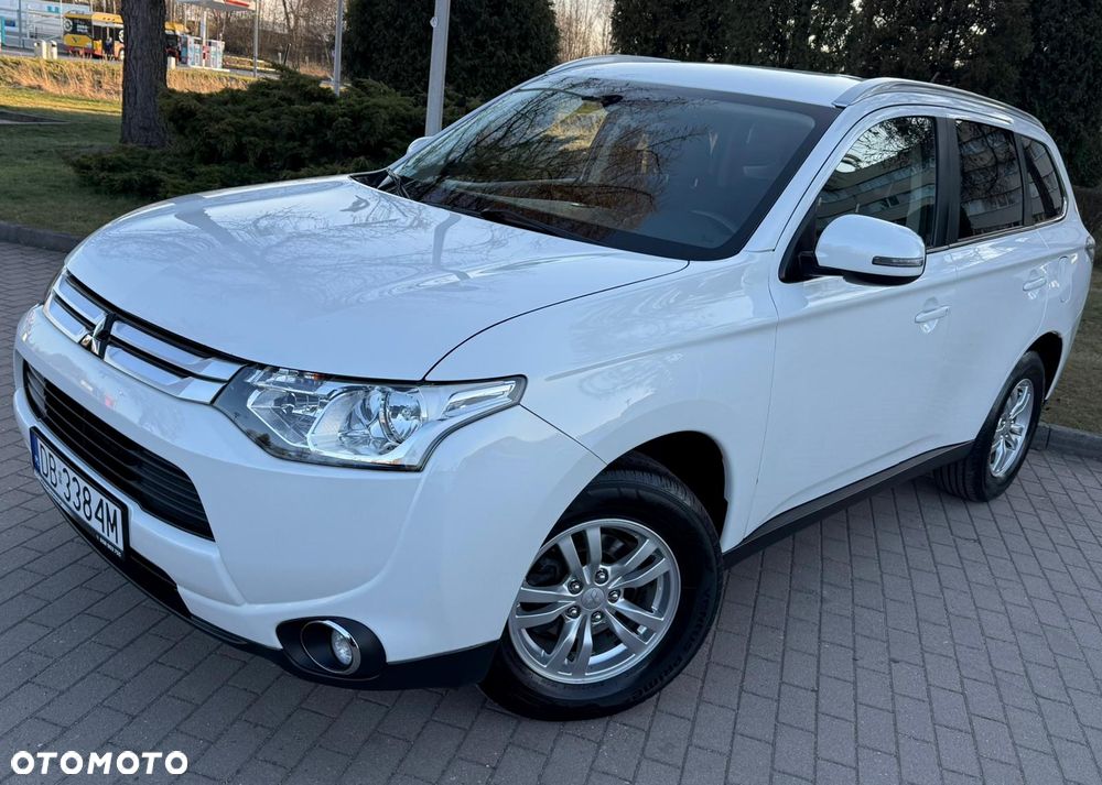 Mitsubishi Outlander 2.0 2WD Invite - 18