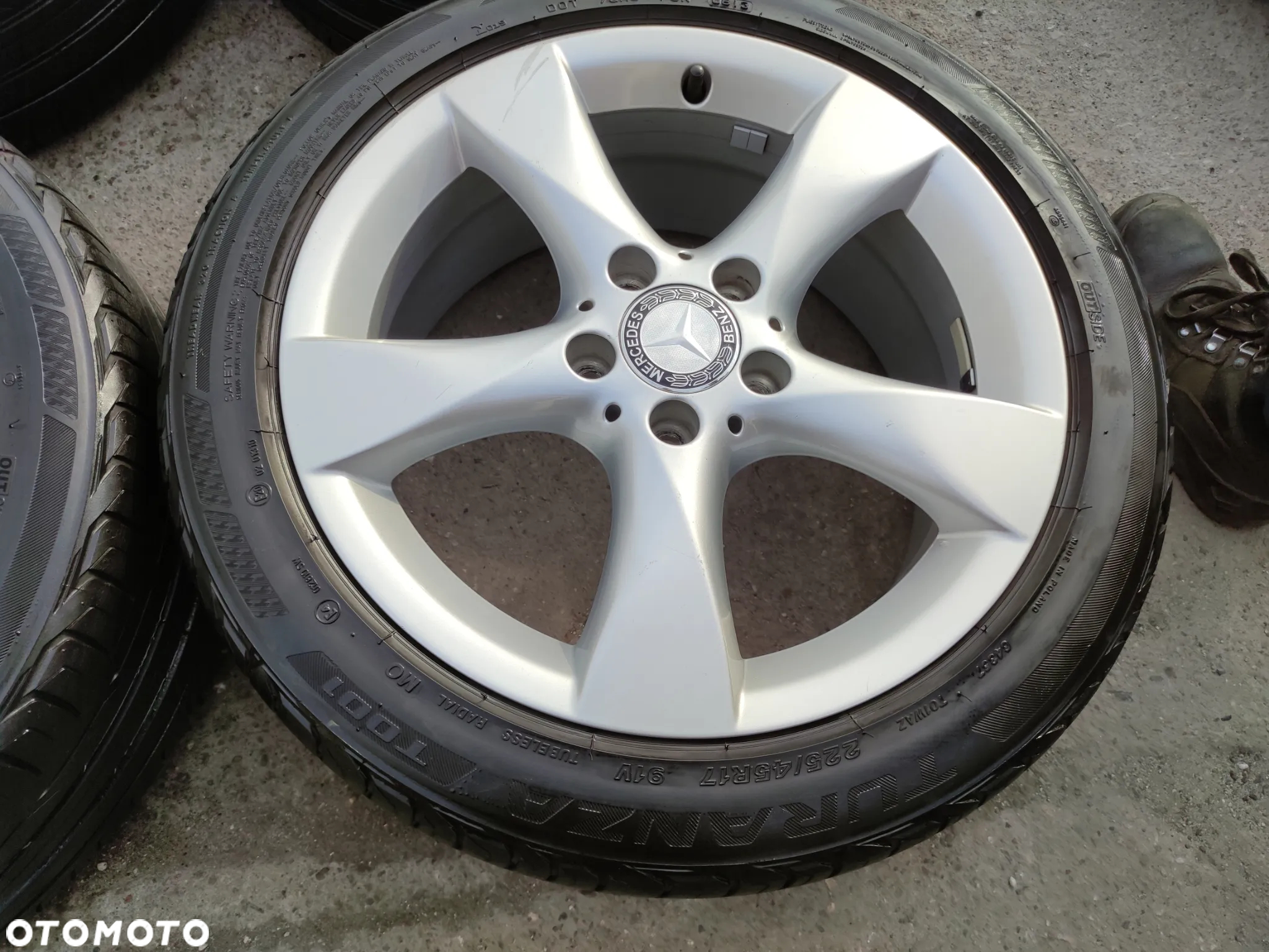 5x112 Felgi Aluminiowe Alufelgi 17 Mercedes Koła Letnie A klasa W176 W169 B W246 W245 CLA W117 A117 C W204 W205 Legnica ALU-RAD 225/45 - 4