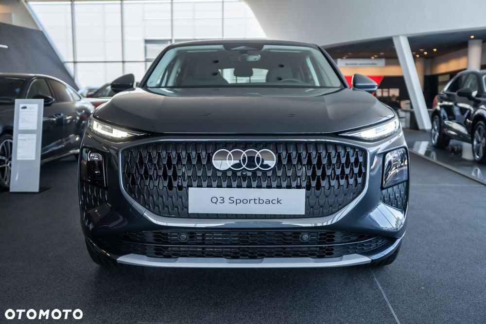 Audi Q3 Sportback - 3