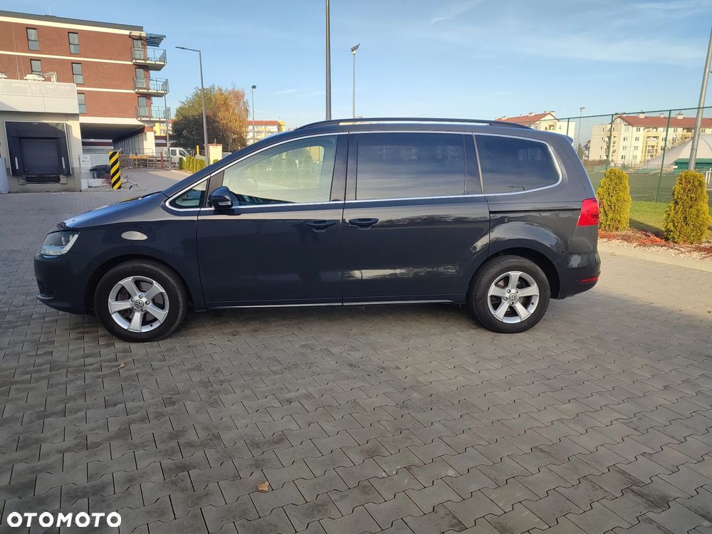 Volkswagen Sharan 2.0 TDI DPF BlueMotion Comfortline - 18