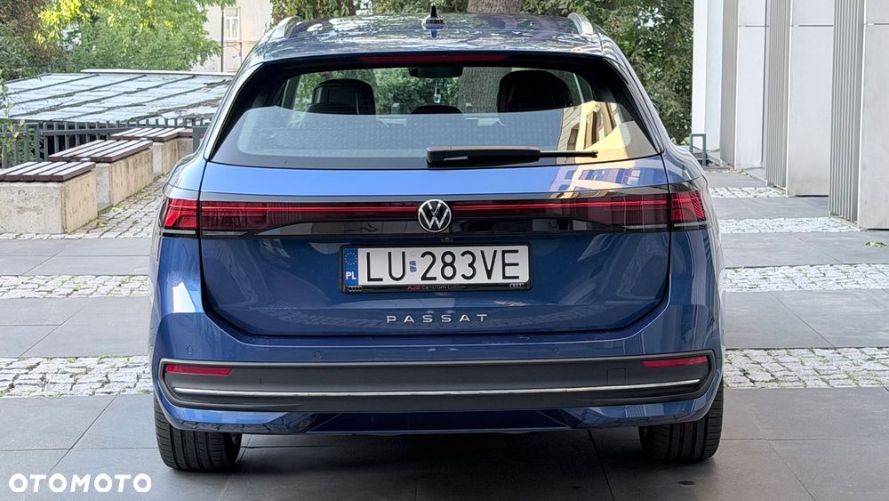 Volkswagen Passat 2.0 TDI SCR Style DSG - 10