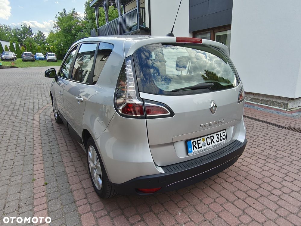 Renault Scenic 1.6 16V 110 TomTom Edition - 15