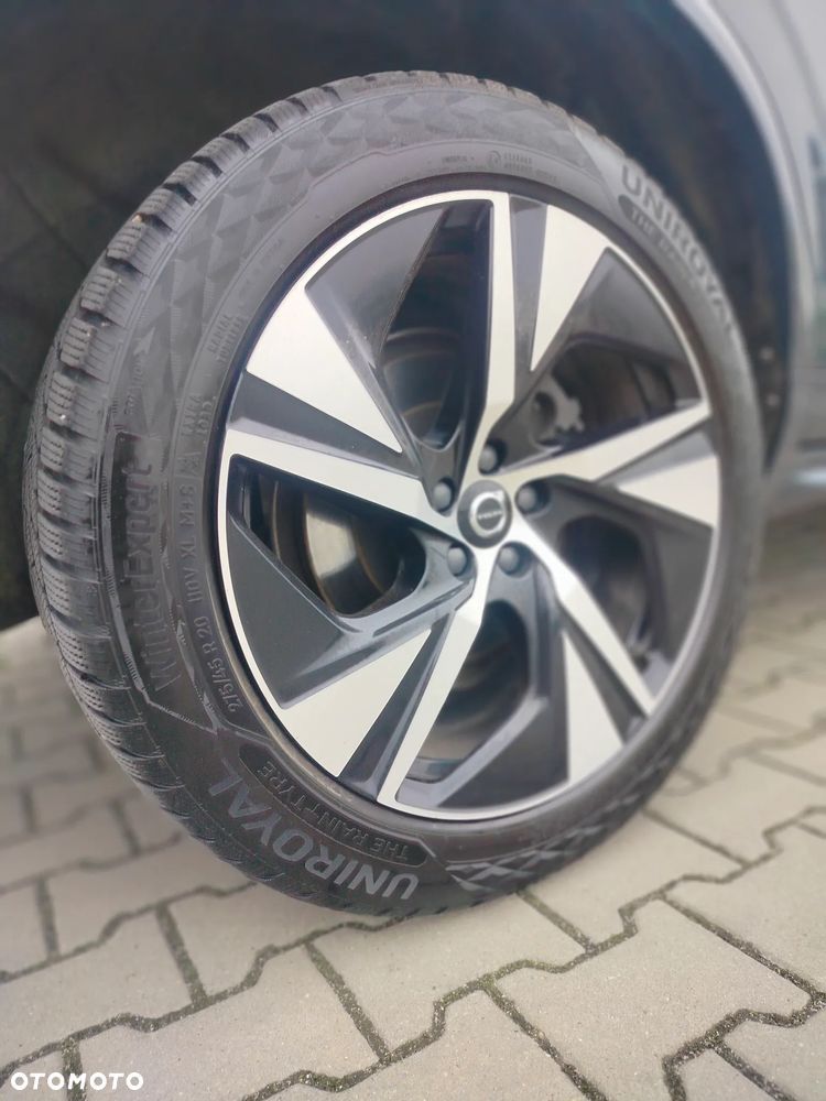 Volvo XC 90 B5 D AWD Plus Dark - 32