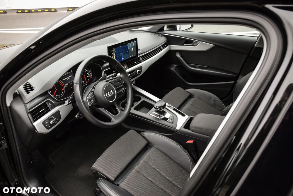 Audi A4 Limousine 35 TFSI S tronic - 5