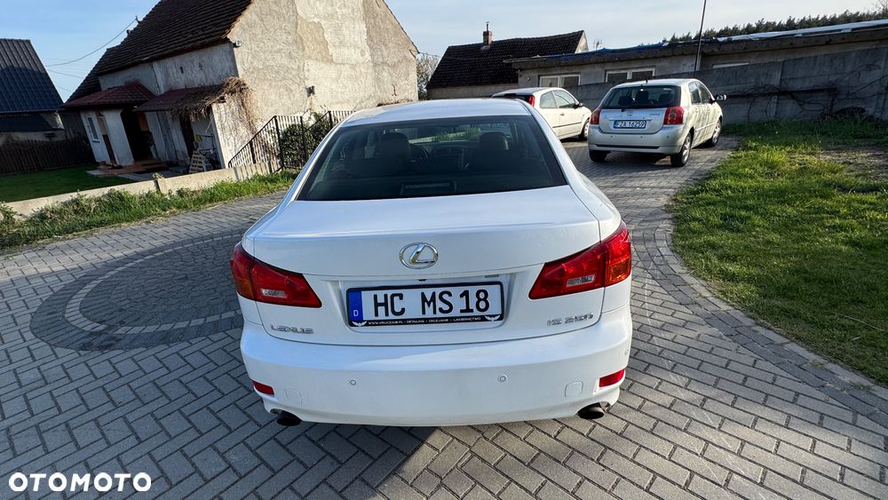 Lexus IS 250 Prestige - 6