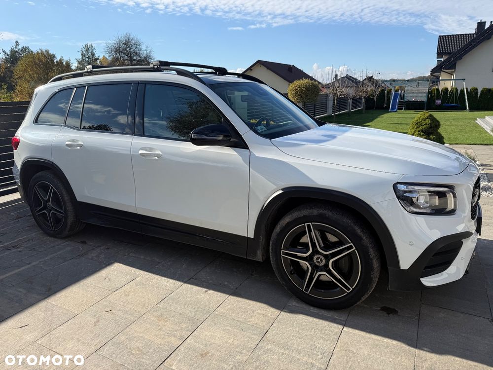 Mercedes-Benz GLB 250 4-Matic AMG Line 8G-DCT - 6