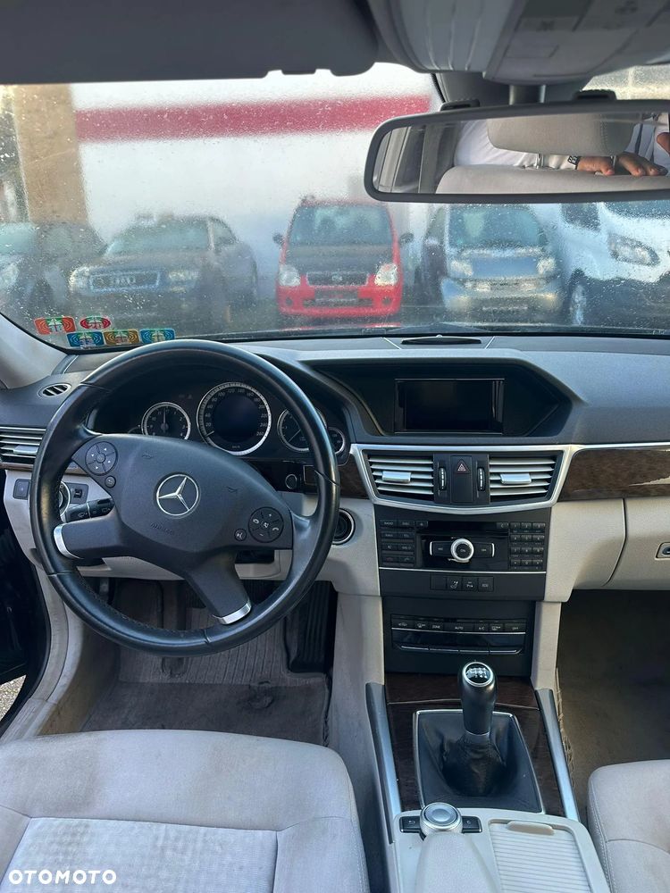 Mercedes-Benz Klasa E 200 CDI Avantgarde - 10