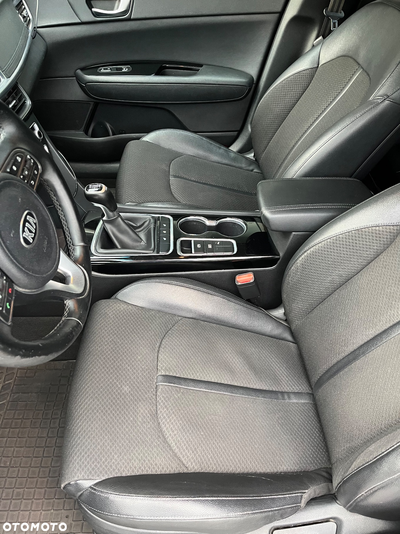 Kia Optima 1.7 CRDI L - 18