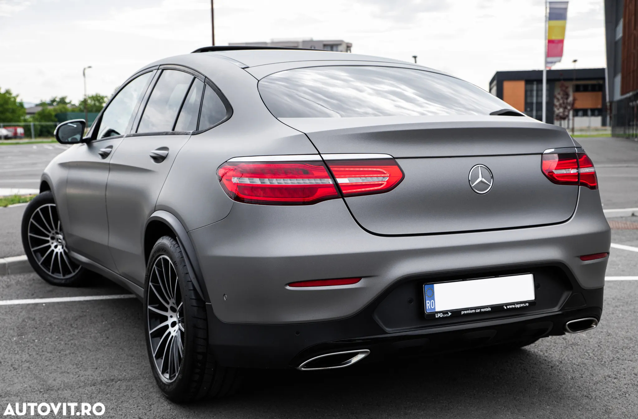 Mercedes-Benz GLC Coupe 250 4MATIC - 4