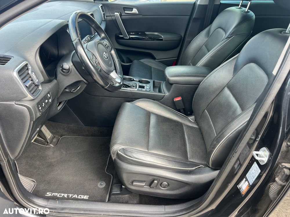 Kia Sportage 2,0 CRDI AWD Aut. Platinum - 6
