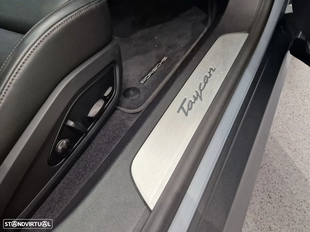 Porsche Taycan Standard - 44