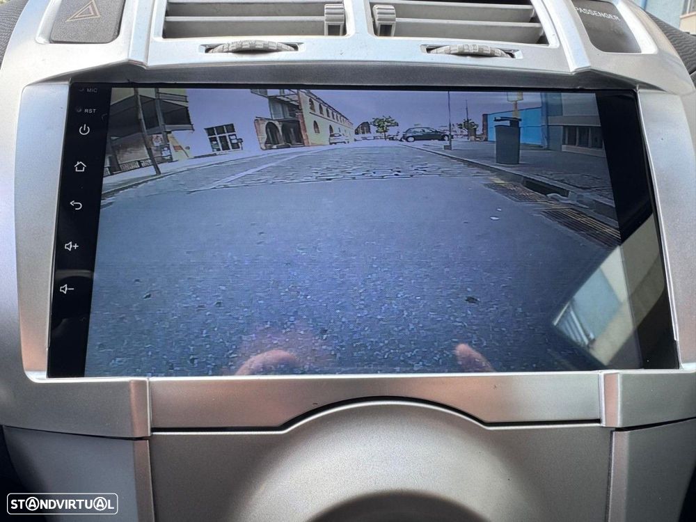 Toyota Yaris 1.0 VVT-i AC - 5