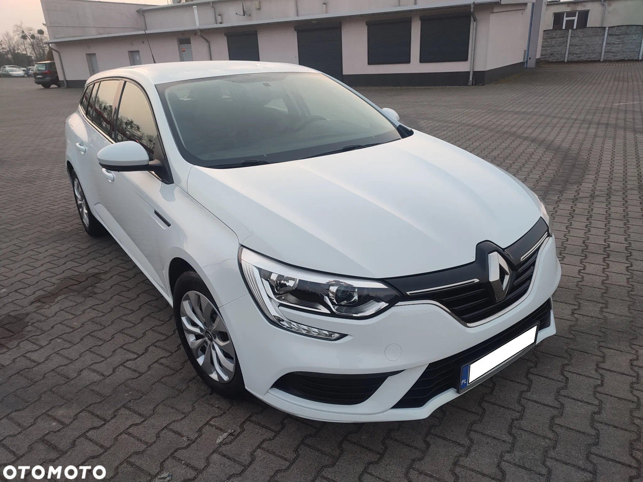 Renault Megane 1.3 TCe FAP Life - 5
