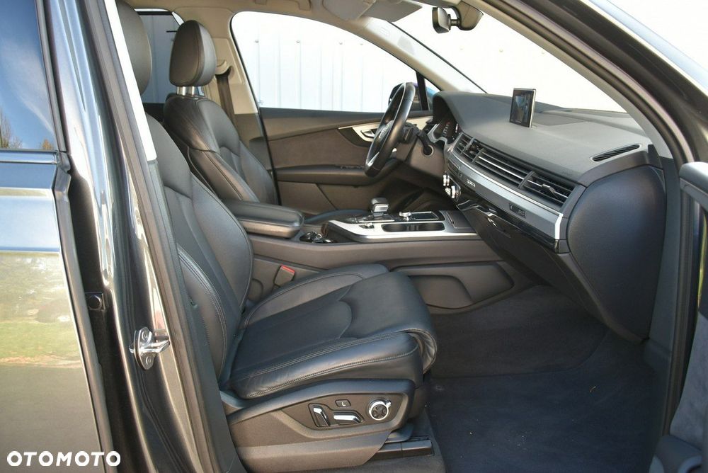 Audi SQ7 4.0 TDI Quattro Tiptronic - 28