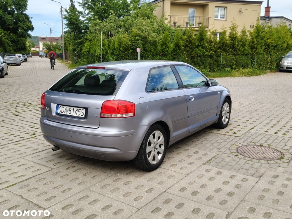 Audi A3 Sportback - 3