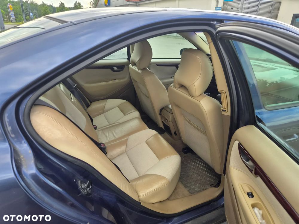 Volvo S60 2.4 D5 - 6