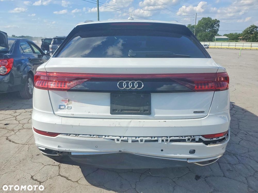 Audi Q8 - 7