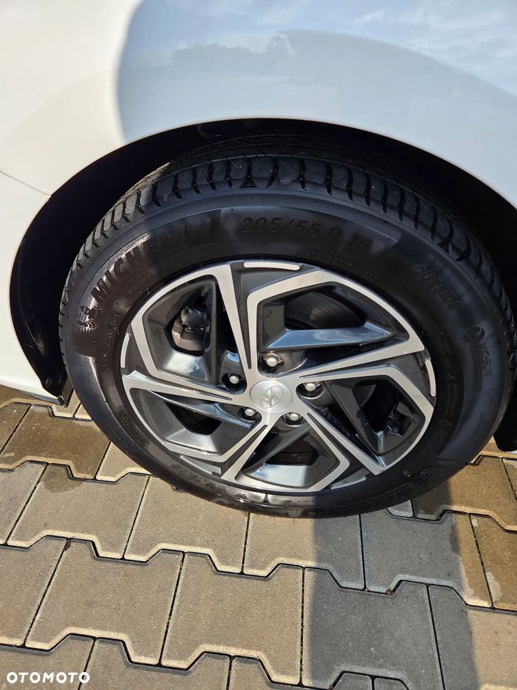Hyundai i30 1.5 T-GDI 48V Smart DCT - 18