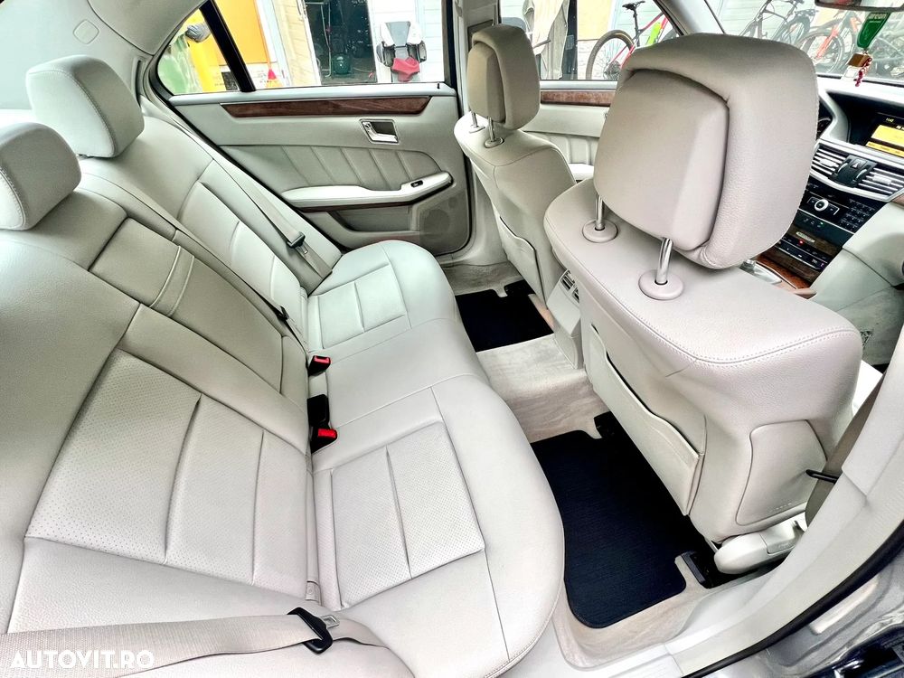 Mercedes-Benz E 220 BlueTEC BlueEFFICIENCY Edition Elegance - 10