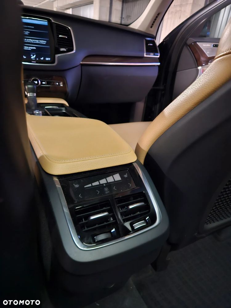 Volvo XC 90 T6 AWD Momentum 7os - 10