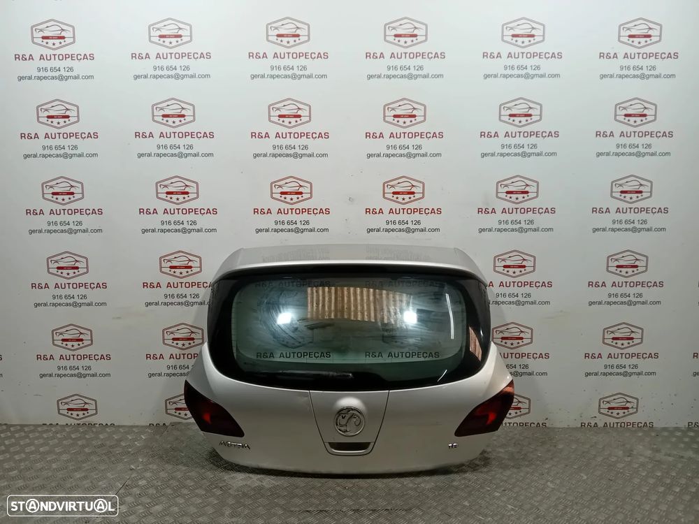 Tampa de Mala Opel Astra J Original - 2