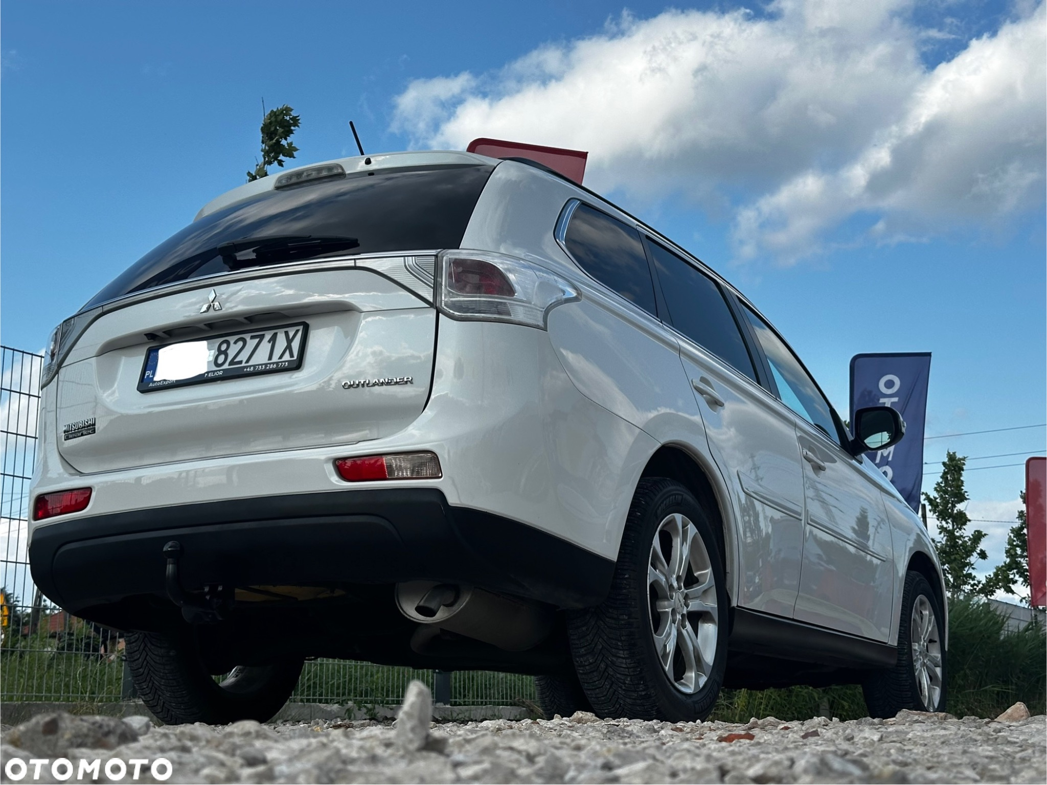 Mitsubishi Outlander 2.0 Intense + - 13