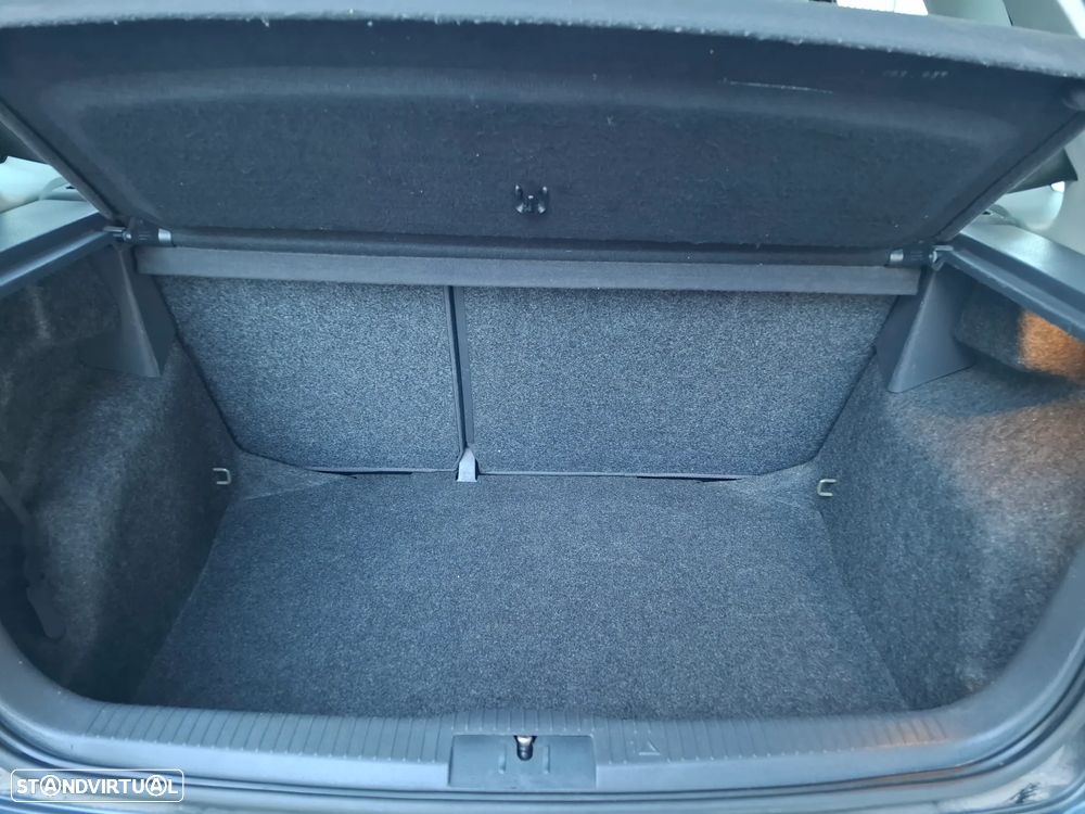 VW Polo 1.2 Confortline - 14